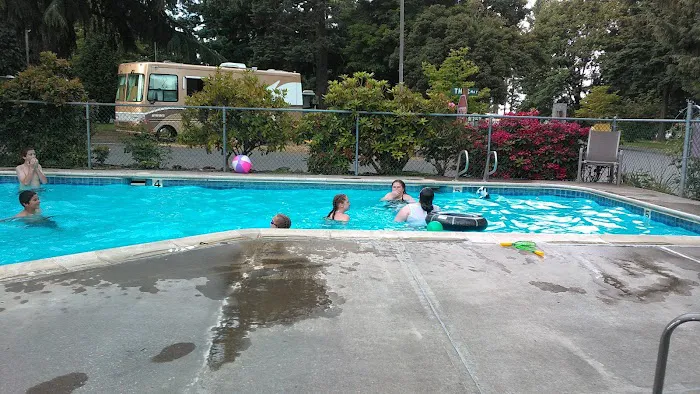 Aurora Acres RV Park Picture 3