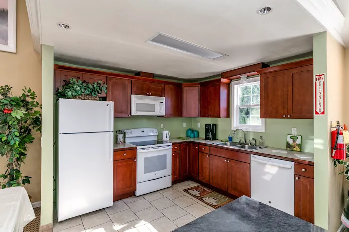 Country Manor Mobile Village Picture 4