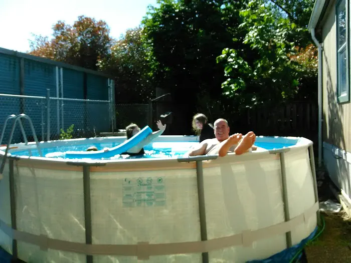 Crestwood Manufactured Home Picture 7