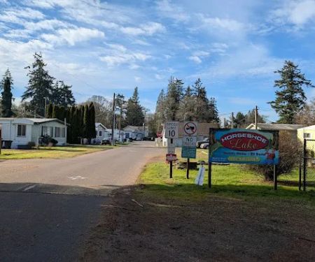 Horseshoe Lake Community LLC & RV Park
