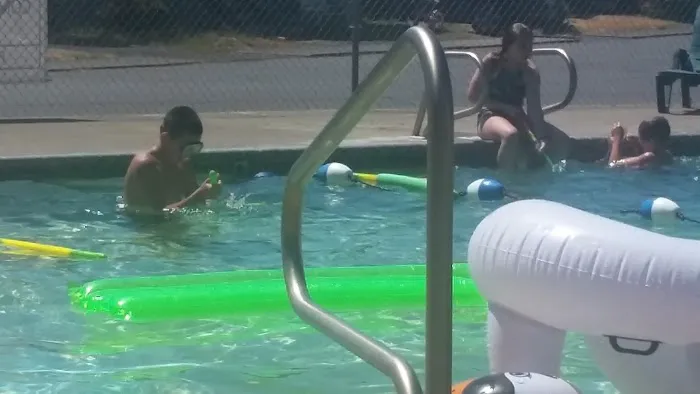 Chateau Village Picture 4