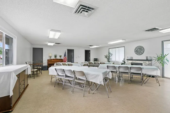 Woodburn Senior Estates Mobile Home Community Picture 5