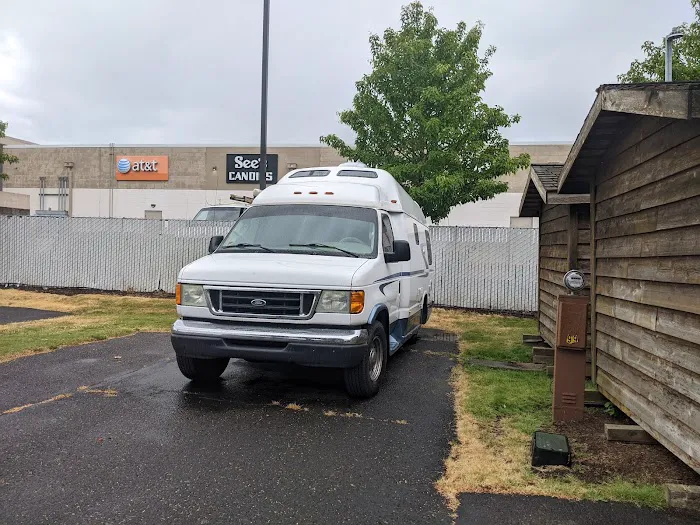 Portland-Woodburn RV Park Picture 3