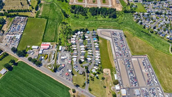 Shalimar Estates Picture 5