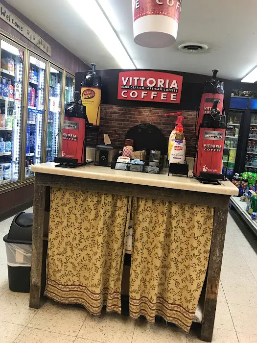 Lewis River RV Park and Country Store Picture 4