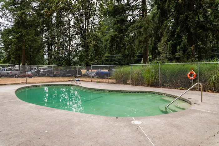 Lewis River RV Park and Country Store Picture 5