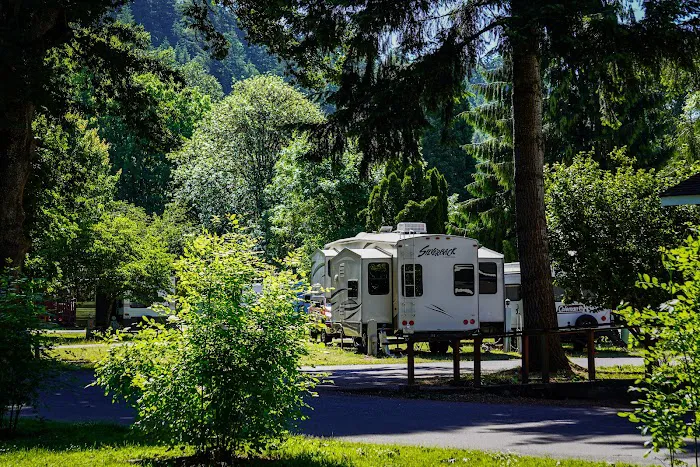 Camp Kalama RV Park Picture 7