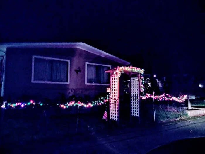 Azalea Gardens Mobile Manor Picture 1