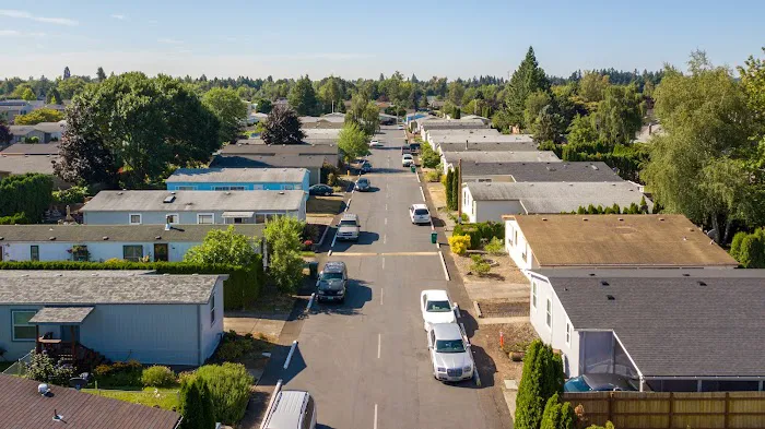 Ridgeview Village Picture 3