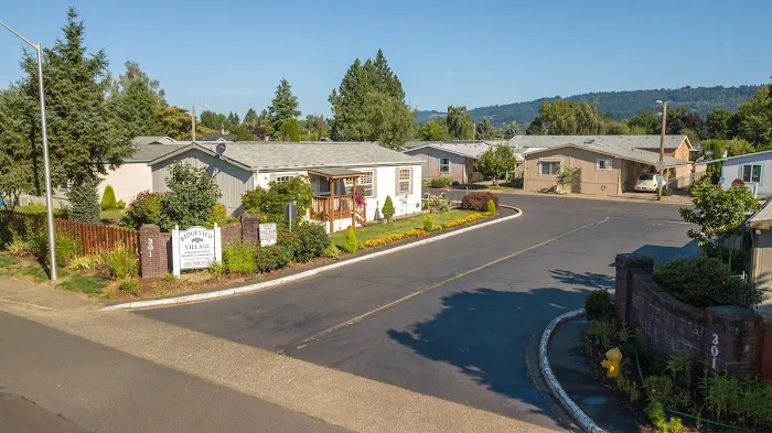 Ridgeview Village Picture 10