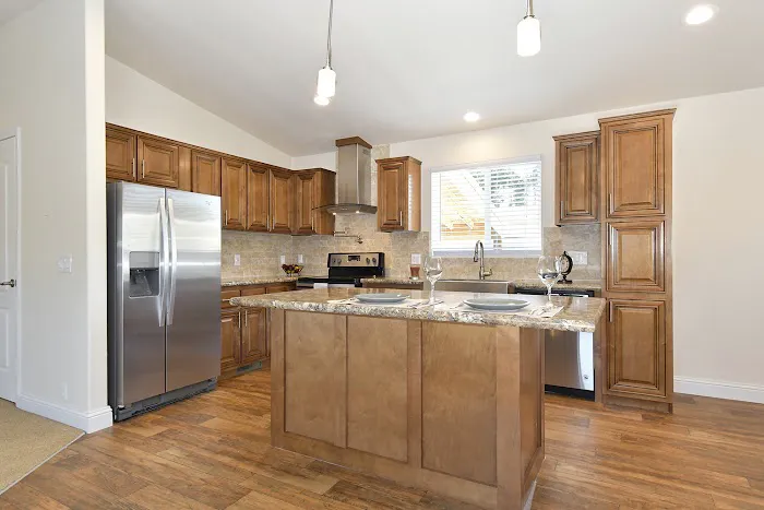 Heritage Village Mobile Home Community Picture 5