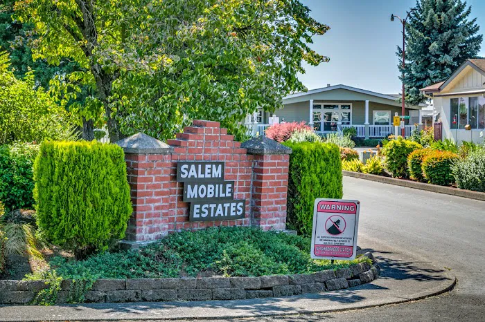 Salem Mobile Estates Picture 6