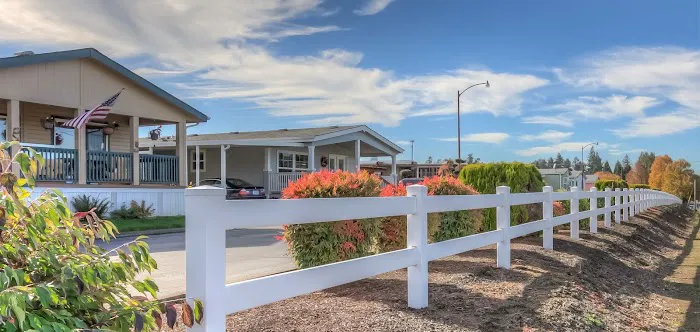 Salem Mobile Estates Picture 7