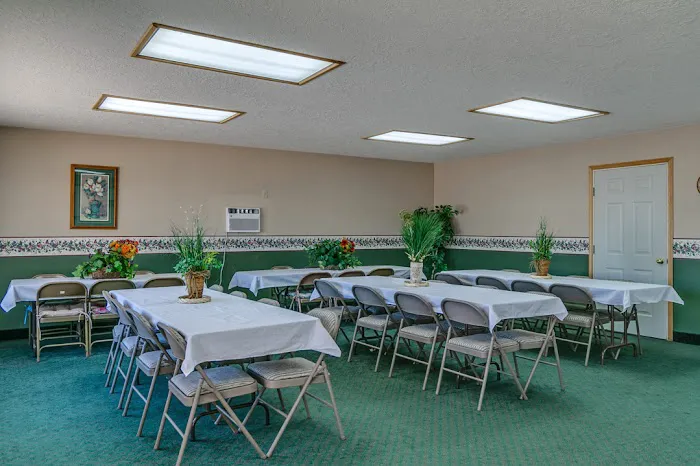 Salem Mobile Estates Picture 10