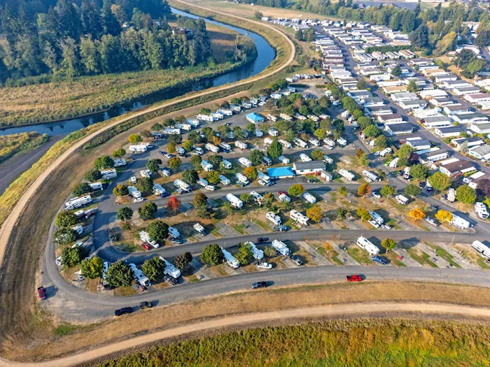 Brookhollow RV Park Picture 4