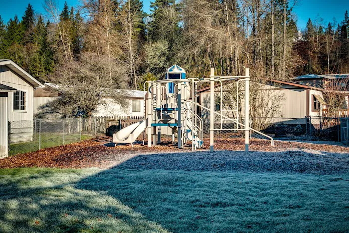 Brookhollow Estates Picture 2