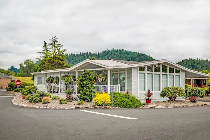 Brookhollow Estates Picture 10