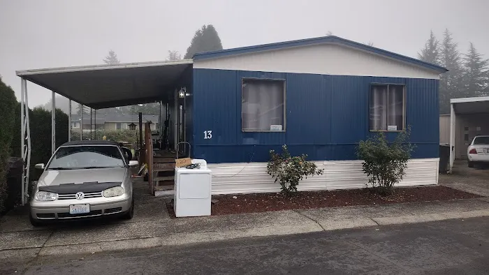 Sunny Meadows Mobile Home Park Picture 3