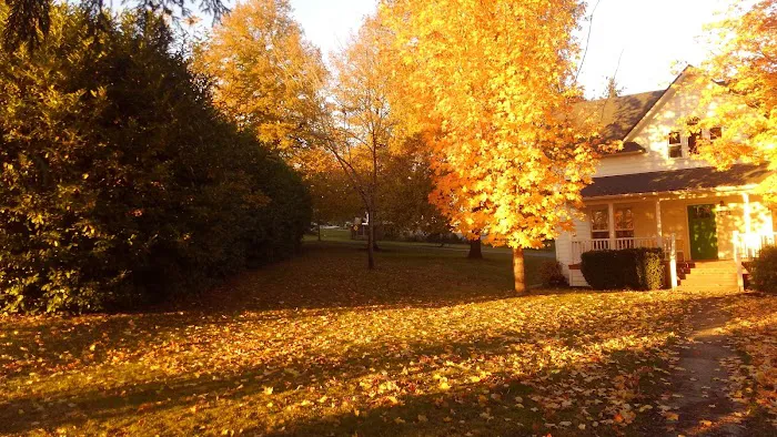 Dundee Hills Estate Picture 9