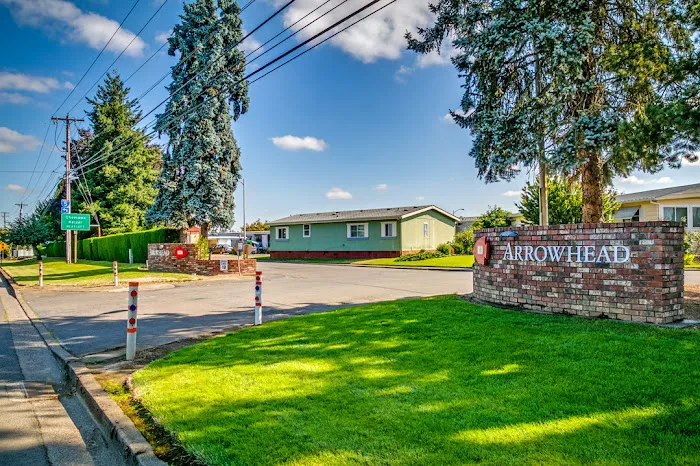 Arrowhead Mobile Home Park Picture 6