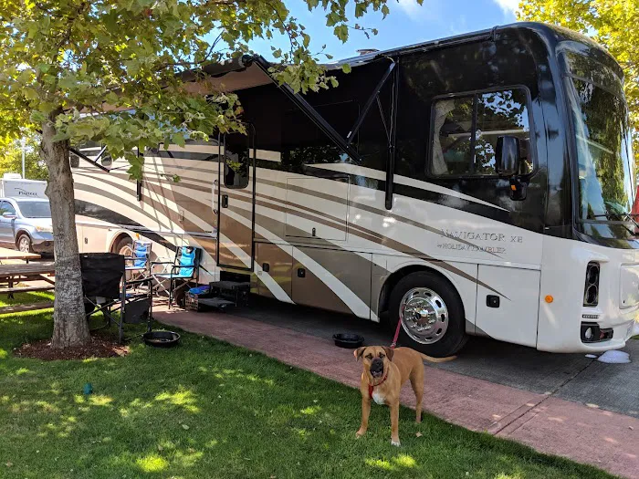 Hee Hee Illahee RV Resort Picture 2