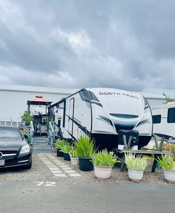 Salem Estates RV Park & Storage Picture 10