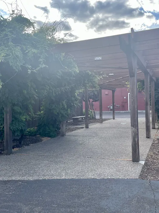 Salem Estates RV Park & Storage Picture 9