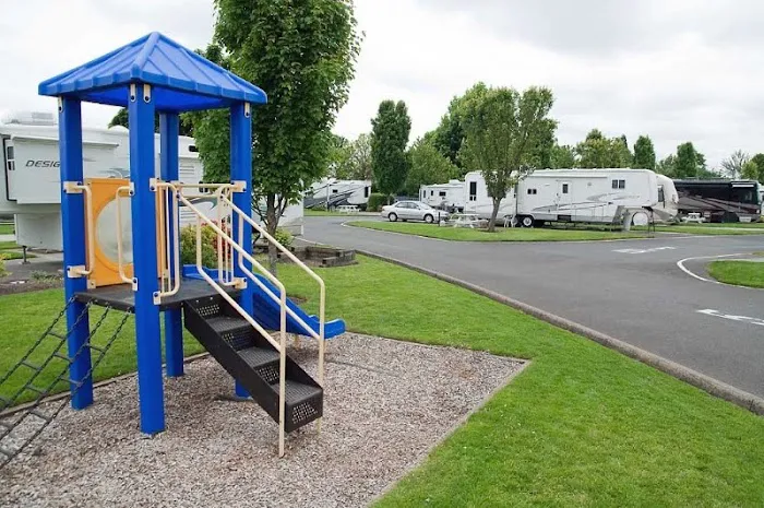 Phoenix RV Park & Storage Picture 8