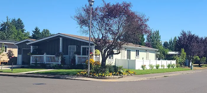 Squires Estates Picture 3