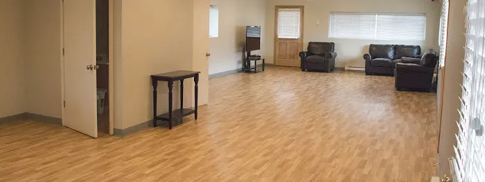 Rose Grove Mobile Home Community Picture 2