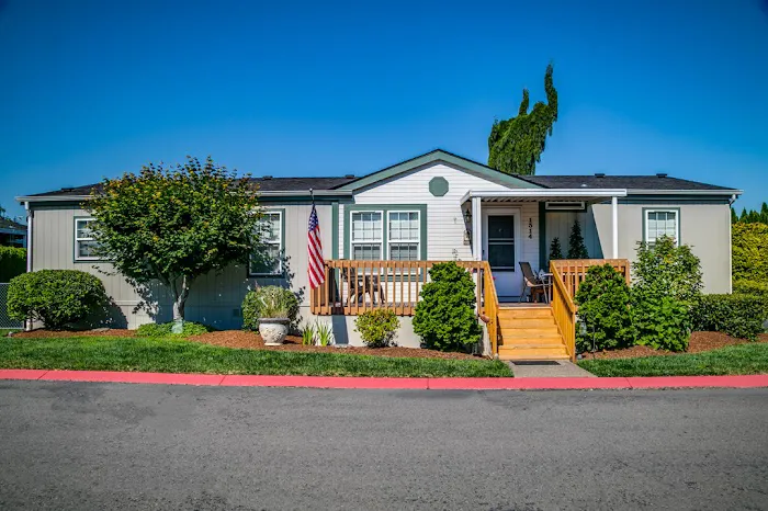 Briarwood Estates Picture 3