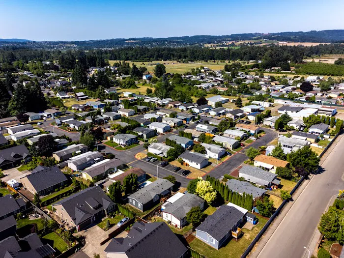 Briarwood Estates Picture 8