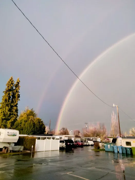 Salem Mobile Home & RV Park Picture 2