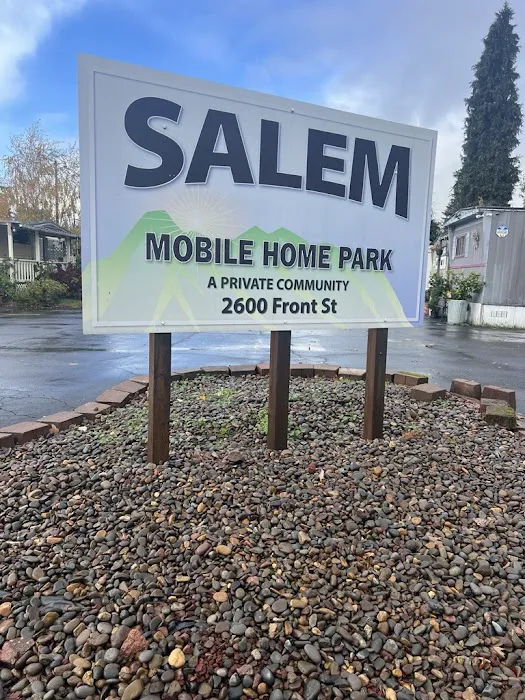Salem Mobile Home & RV Park Picture 4