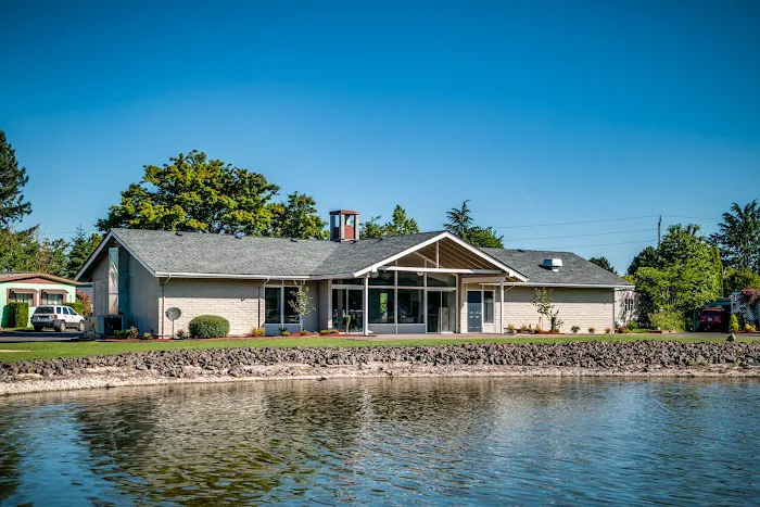 Royal Estates Picture 5