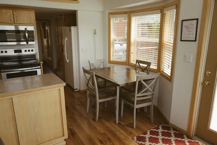 Silver Cove RV Resort Picture 7