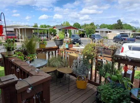 Lakeside Village Mobile Home Community