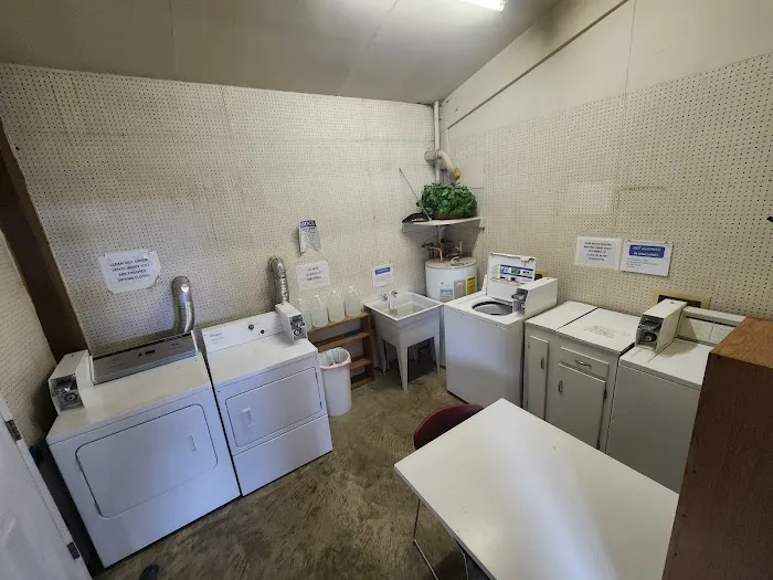 Frost Road Mobile Home Park Picture 10