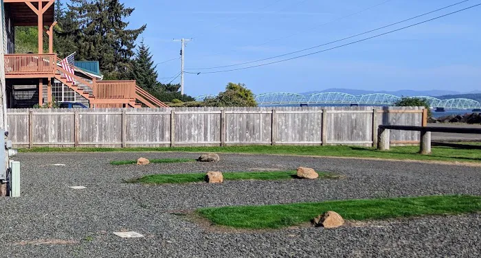 RV Park At The Bridge Picture 5