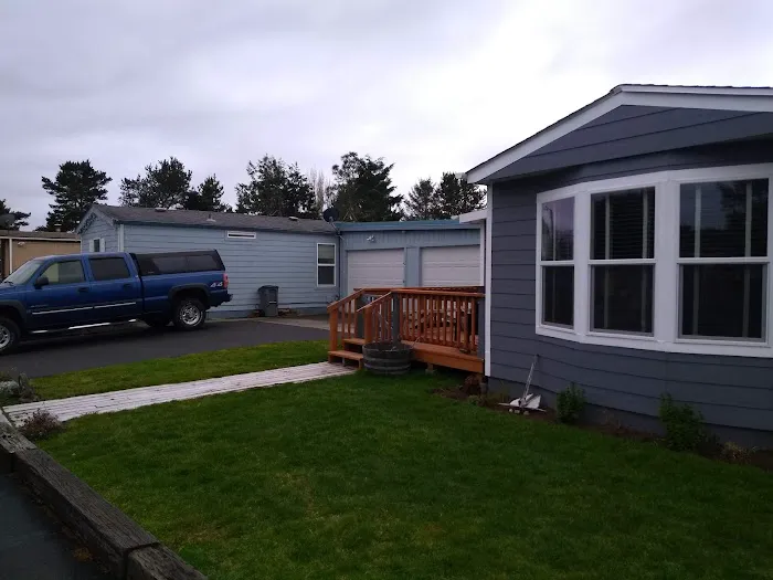 Glenwood Village Picture 3