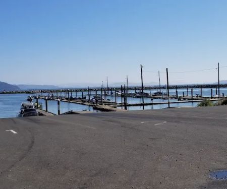 Hammond Marina RV Park
