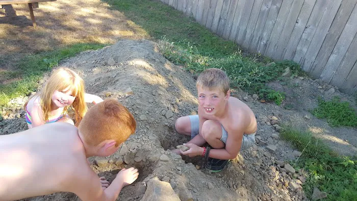 Bud's RV Park & Grocery Picture 6