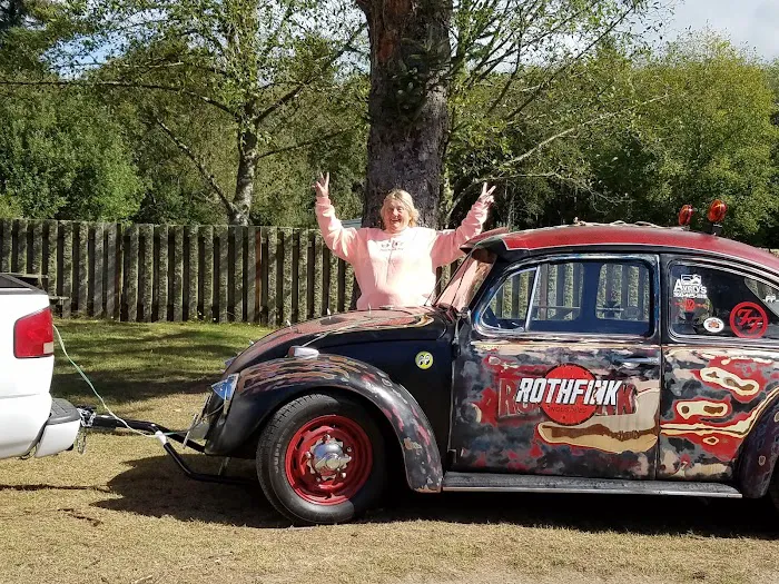 KM Resorts - Columbia Shores RV Resort Picture 1