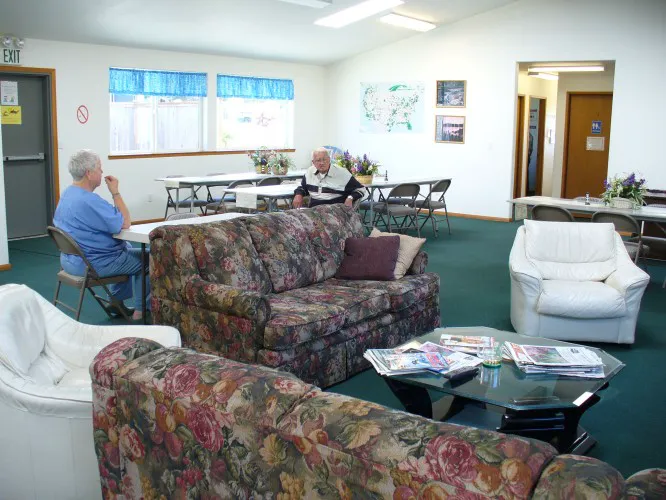 KM Resorts - Columbia Shores RV Resort Picture 6