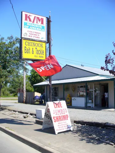 KM Resorts - Columbia Shores RV Resort Picture 9