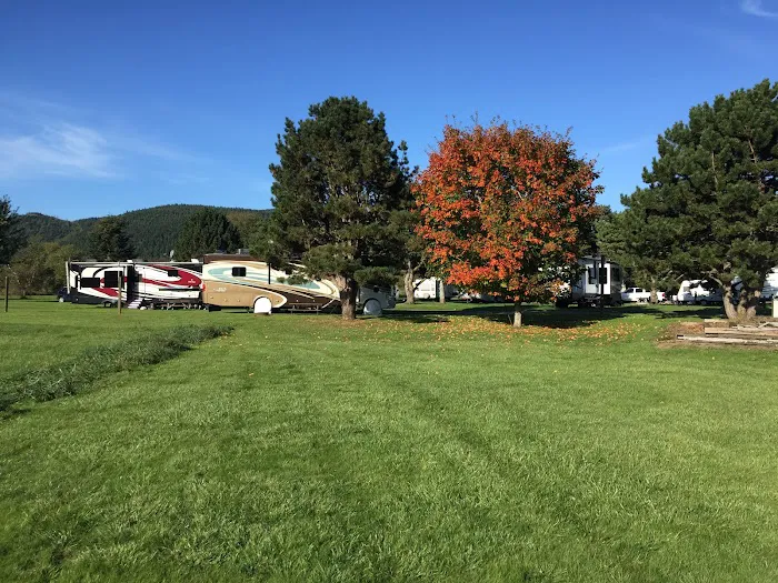 Circle Creek RV Resort Picture 9