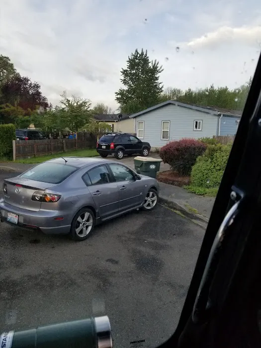 Hunters Walk Manufactured Home Comm office Picture 8