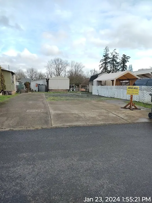 Independence MH & RV Park (RV Spaces Available) Picture 5