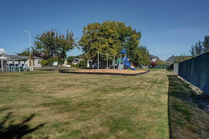 Windemere Meadows Picture 5