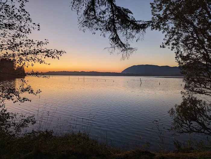 Paradise Cove RV Resort & Marina Picture 2